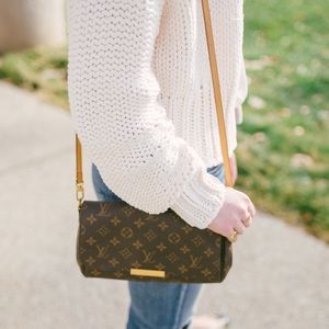 ❤️ RARE W/RECEIPT ❤️ Louis Vuitton crossbody